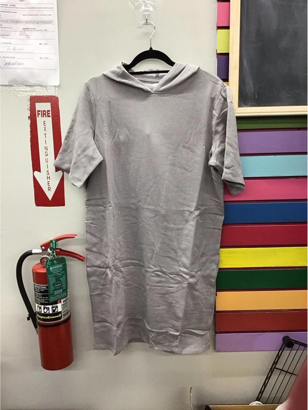 Zuda womens tshirt dress size medium with hood textured new qvc